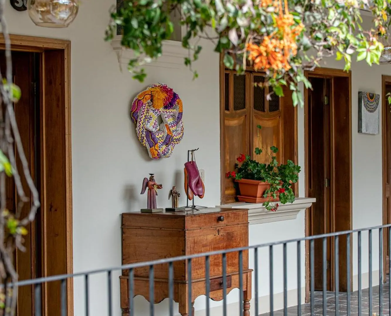 Hotel Casa Carmina By Ahs Antigua 3*,