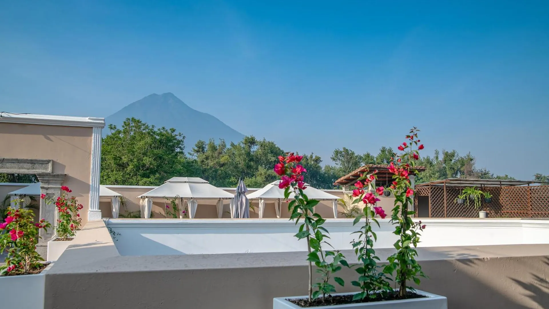 ***  Hotel Casa Carmina By Ahs Antigua Guatemala