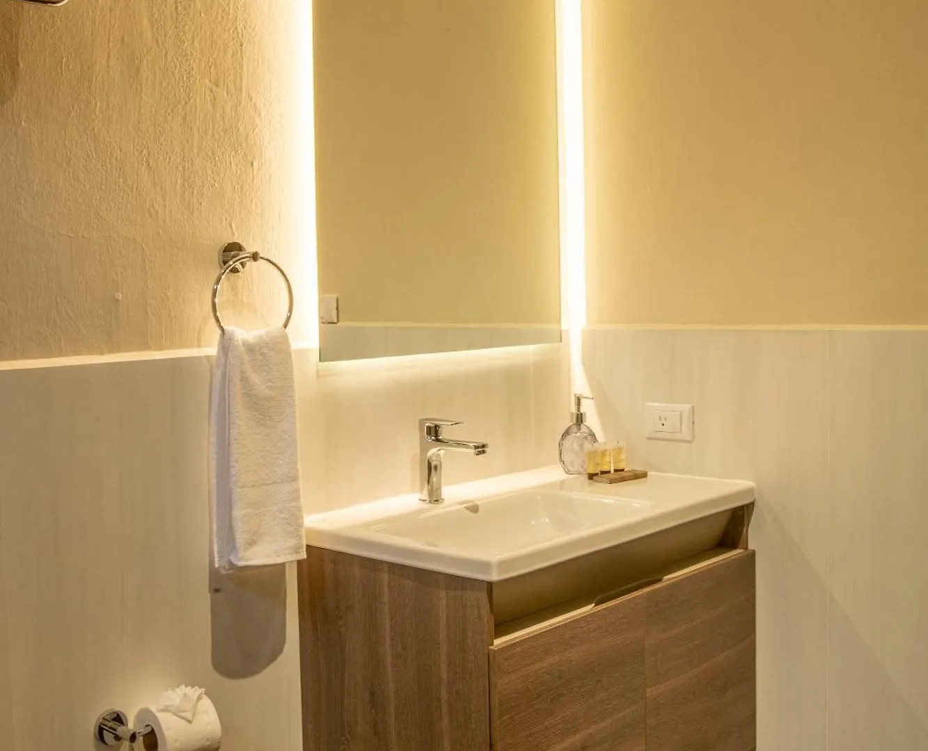 Hotel Casa Carmina By Ahs Antigua 3*,